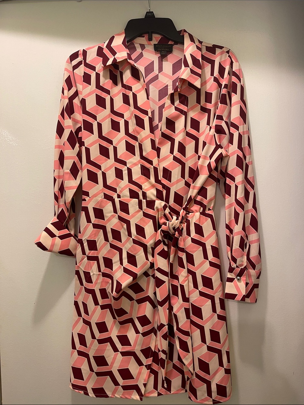 BOLD elements Geometric Wrap Dress - Pink & Burgundy